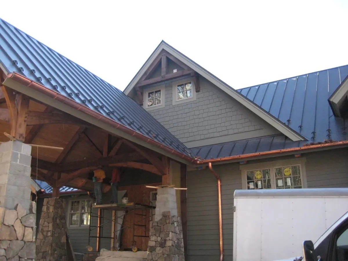 Craftsman Roofing team delivering quality roofing work in Wolverine Lake